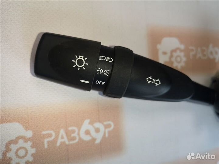 Переключатель поворотов передний левый Ssang Yong