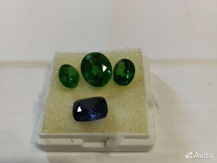 Натуральные камни и минералы