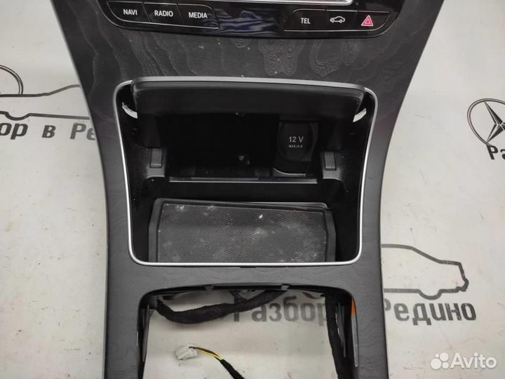 Накладка консоли (борода) w253 GLC-class 651.92