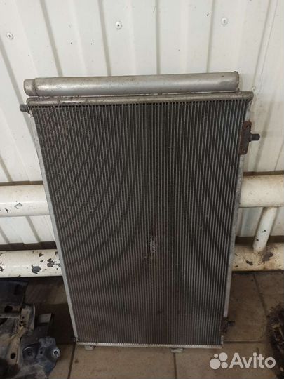 Радиатор кондиционера Toyota rav4 XA40 2AR