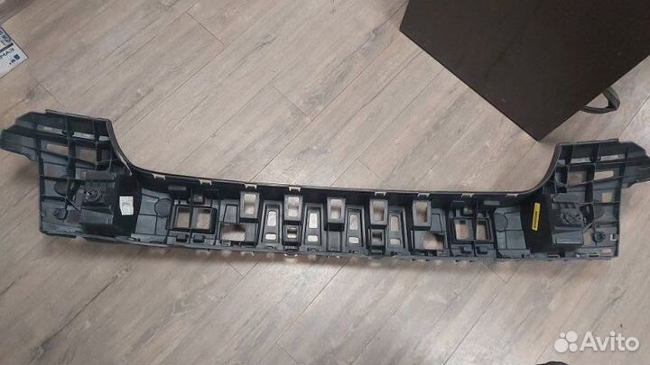 Кронштейн бампера задний Mercedes Gl 320 Cdi 164