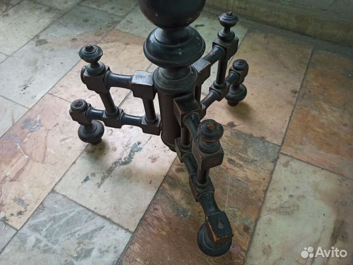 Старинная жардиньерка геридон