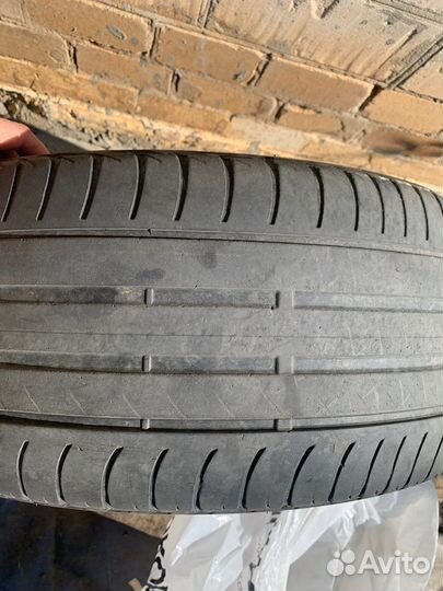Bridgestone DriveGuard 245/45 R18