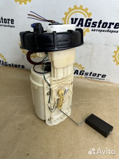 Топливный насос (Бензонасос) Volkswagen Golf 4