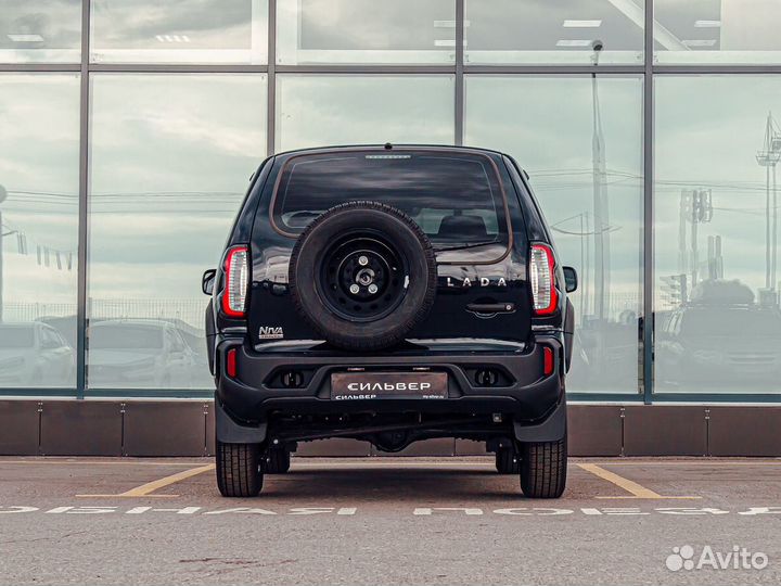 ВАЗ Niva Travel 1.7 МТ, 2023