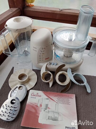 Кухонный комбайн Philips Cucina HR7638