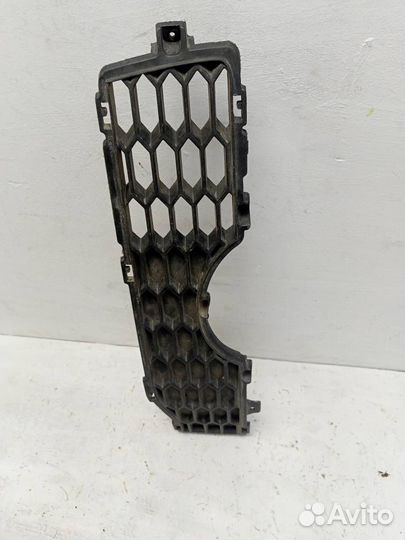 Решетка бампера Шевроле
