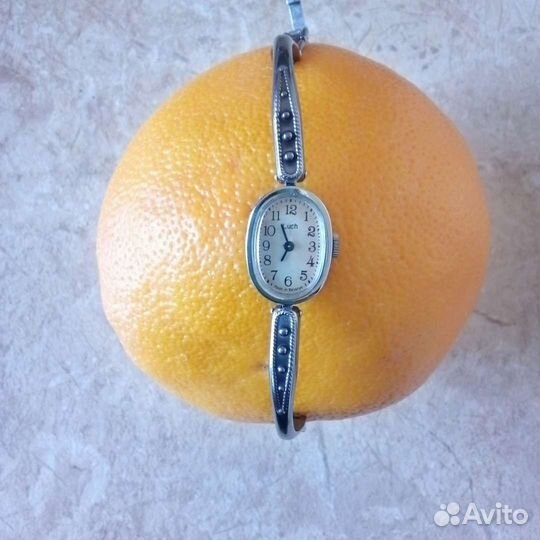 Часы женские