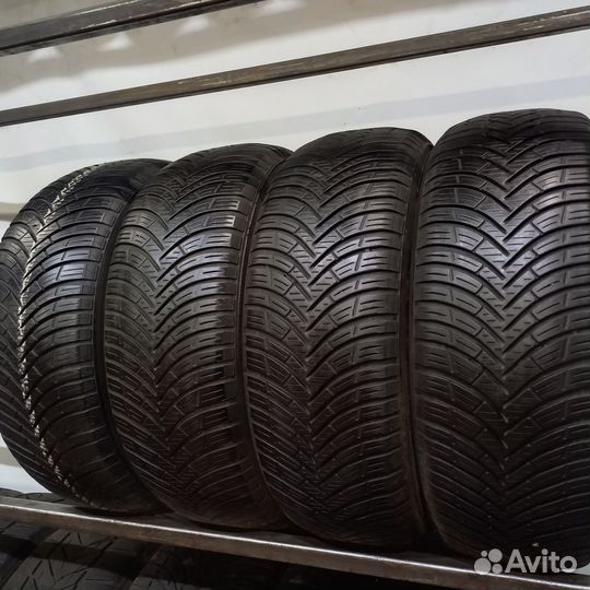 Kleber Quadraxer 2 215/60 R16