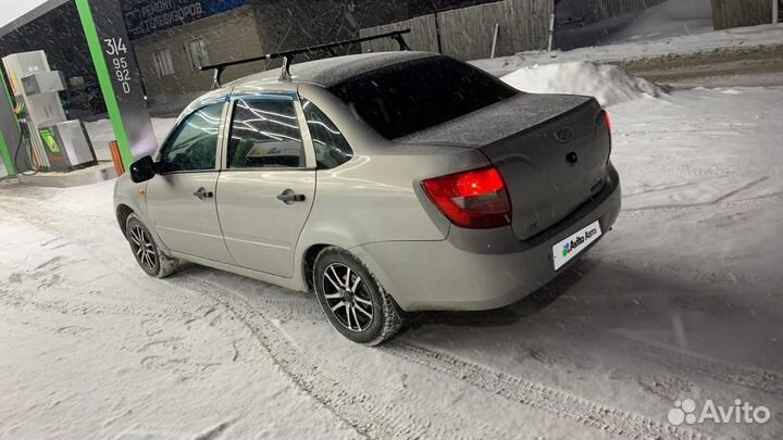 LADA Granta 1.6 МТ, 2013, 199 999 км