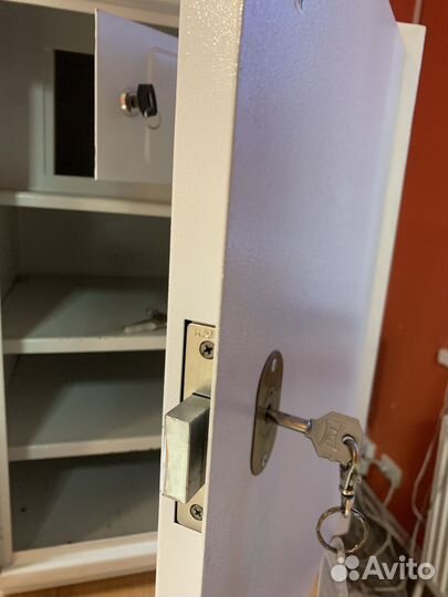 Шкаф металлический шам