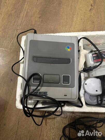 Приставка Super Nintendo 16 bit