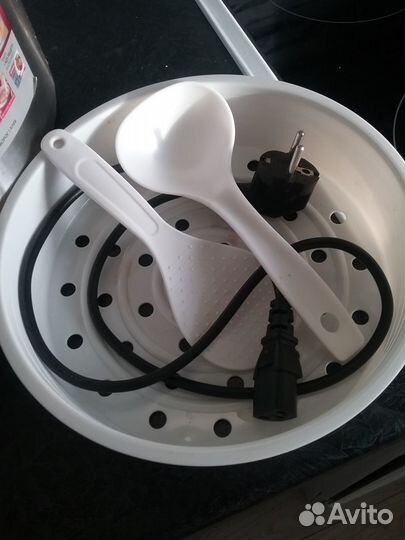 Мультиварка redmond новая RMC-M4515