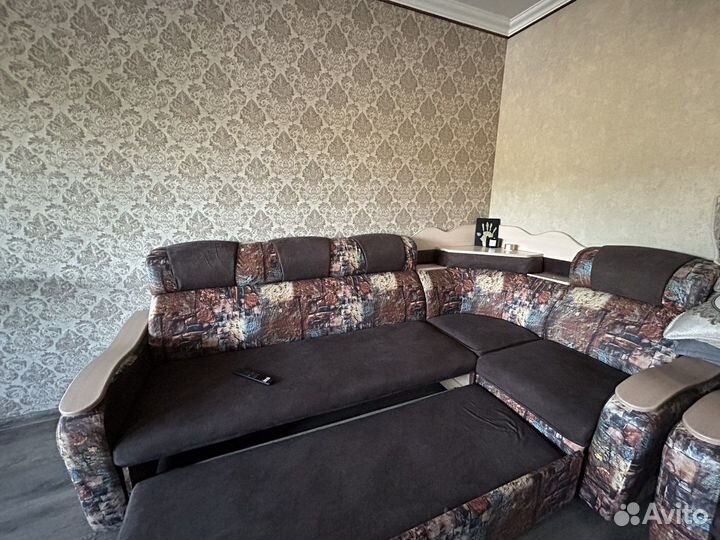 Угловой диван