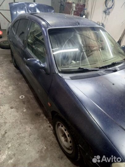 Рено Меган 1 2000г 1.4 16кл МКПП