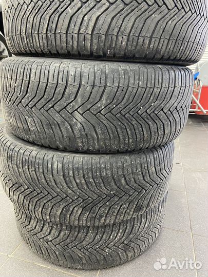 Michelin Agilis CrossClimate 215/55 R16