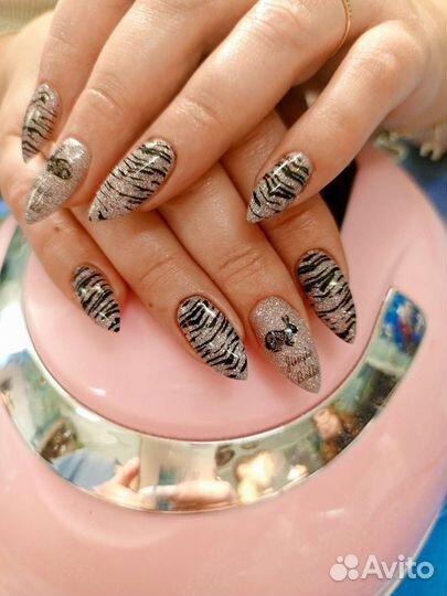 Наращивание ногтей