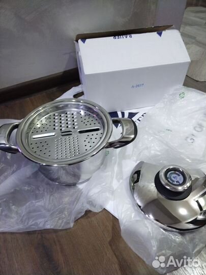 Кастрюля из нержавеющей стали и терка Bauer новая