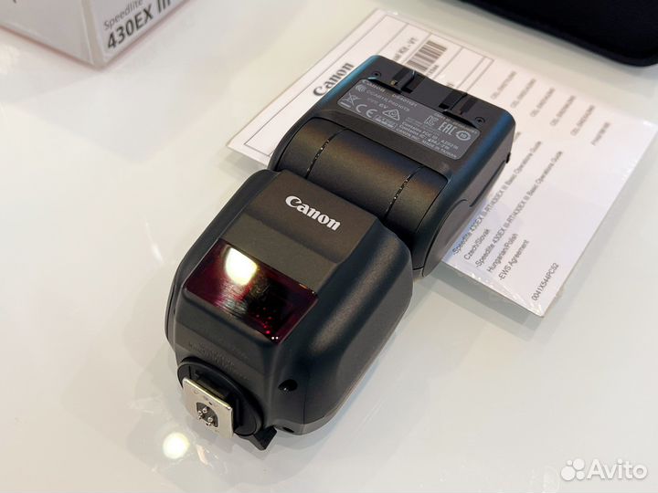 Вспышка Canon 430EX III-RT