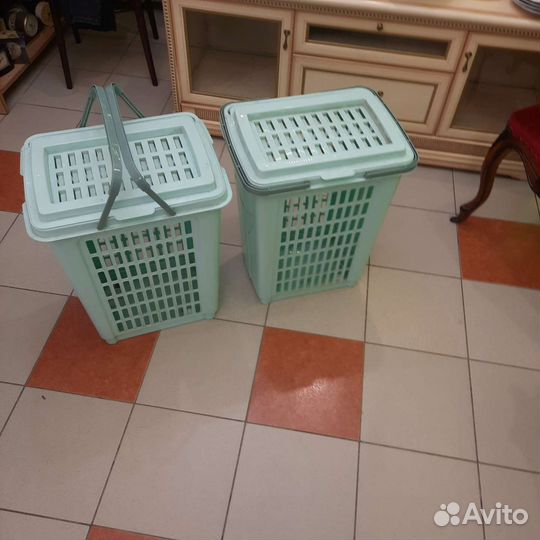 Корзина для белья б/у