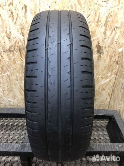 Hankook Vantra LT RA18 215/65 R17 104T