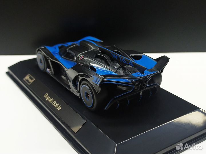 1:43 Bugatti Bolide