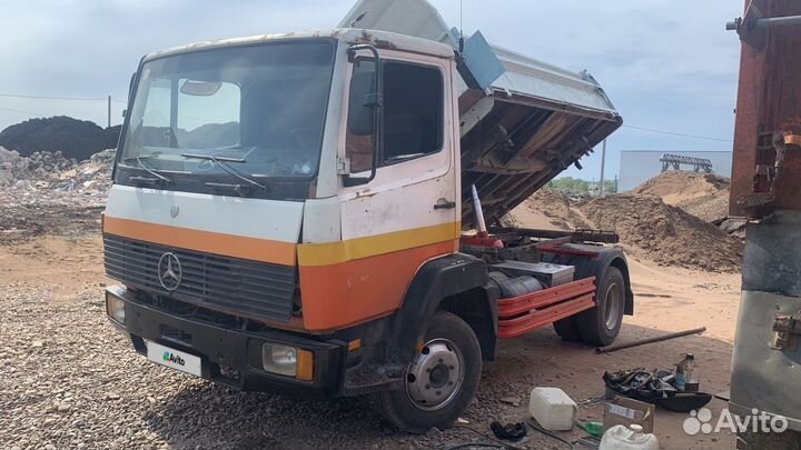 Mercedes-Benz 814, 1992