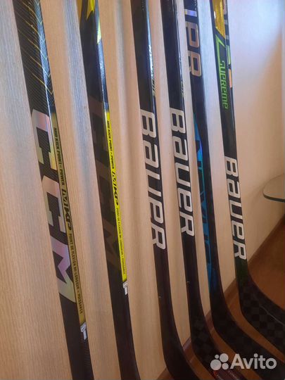 Клюшка хоккейная