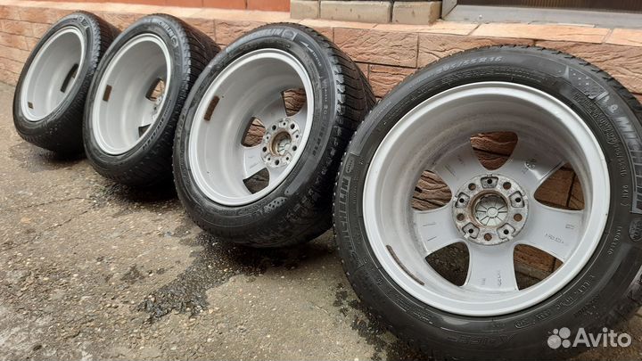 Комплект зим. колес BMW в сборе R16