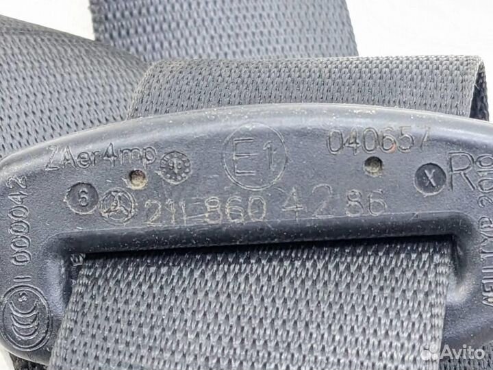 Ремень безопасности передний правый w211 E-class