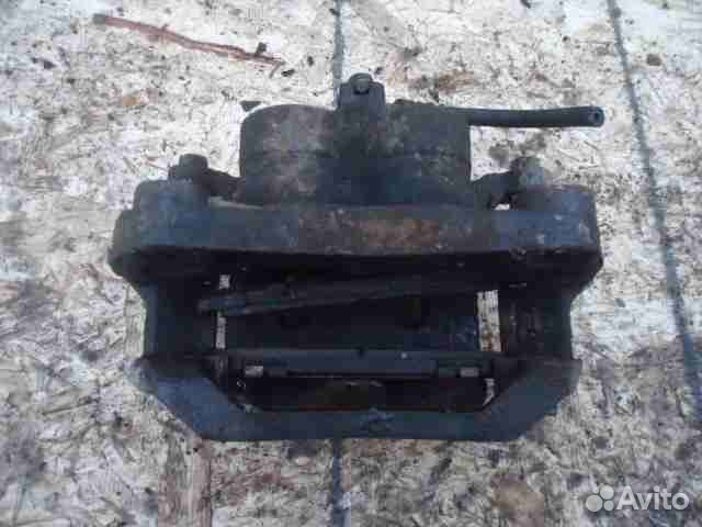 Суппорт передний правый Infiniti G 2 V36 coupe