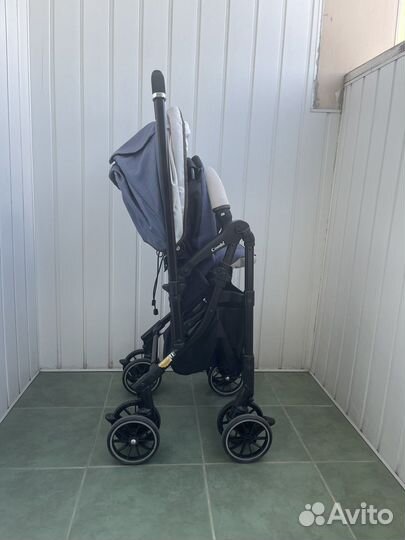 Коляска Combi Mechacal Handy 4CAS