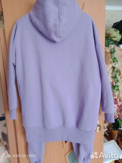 Спортивный костюм женский