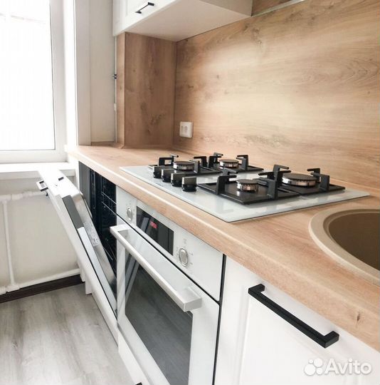 Угловой кухонный гарнитур / Цена за все