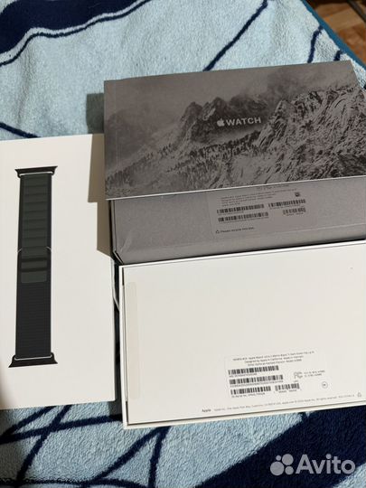 Apple watch ultra 2 49mm Black Ti Dark Green