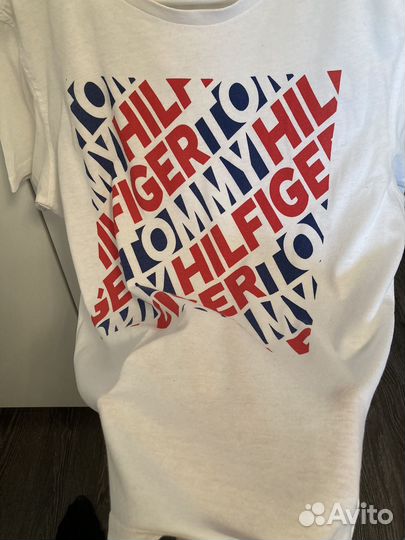 Tommy hilfiger футболка белая