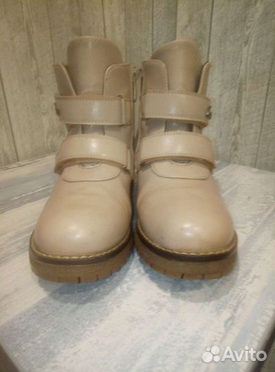 Ботинки демисезонные для девочки 34 размер