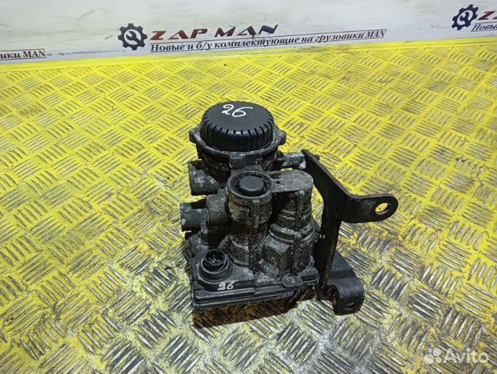 Кран управления тормозами прицепа Man Tgl