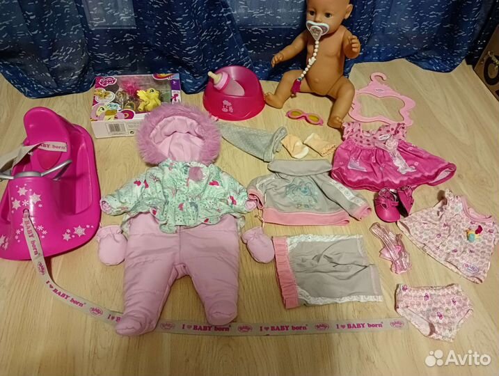 Baby born с санками и одеждой