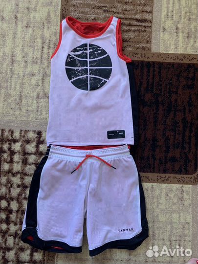 Баскетбольная форма tarmak 134-140