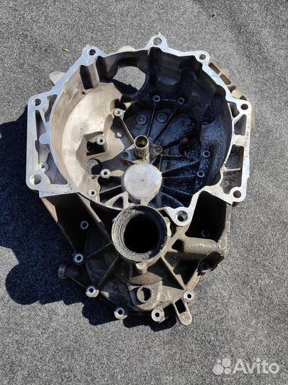 Корпус МКПП 5-ступка 1.6 BSE Skoda/Volkswagen