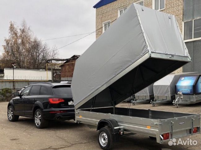 Снегоходный прицеп с гидроподъемом тента