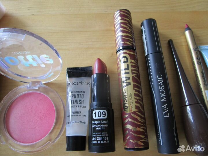 Набор косметики пакетом