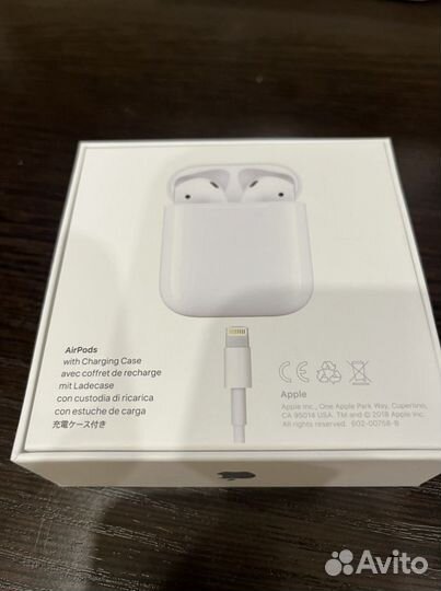 Беспроводные наушники apple airpods