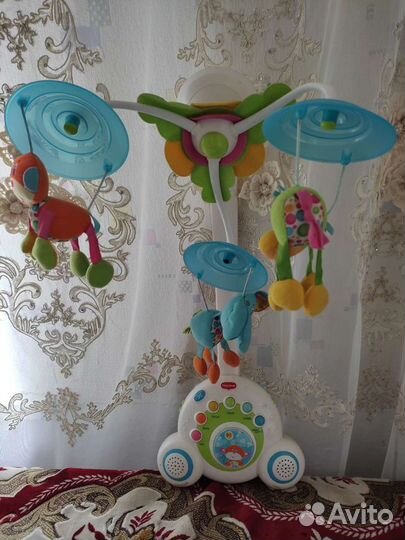 Мобиль на кроватку tiny love