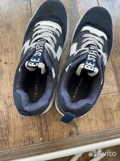 Кроссовки детские 33-34