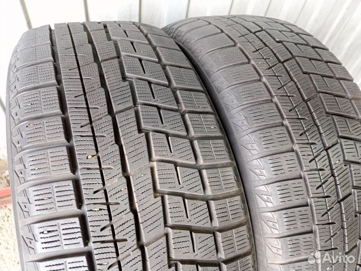 Yokohama Ice Guard IG60 215/50 R17