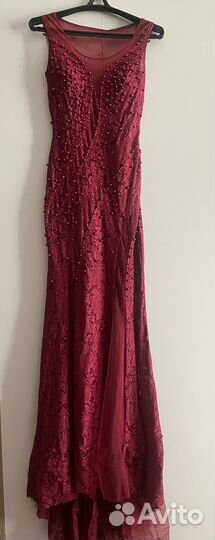 Вечернее платье