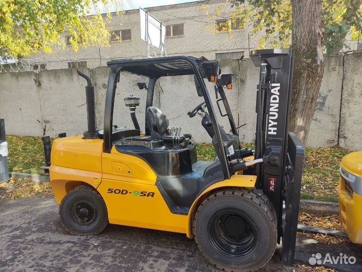 Вилочный погрузчик Hyundai 50D-9SA, 2023