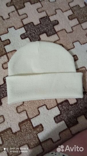 Шапки на девушку